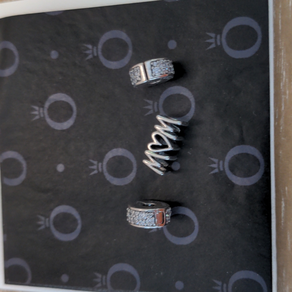 Pandora Mom Charm & Sparkly Spacers